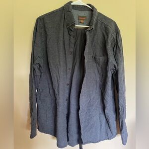 Men's Gray Button-Up Shirt